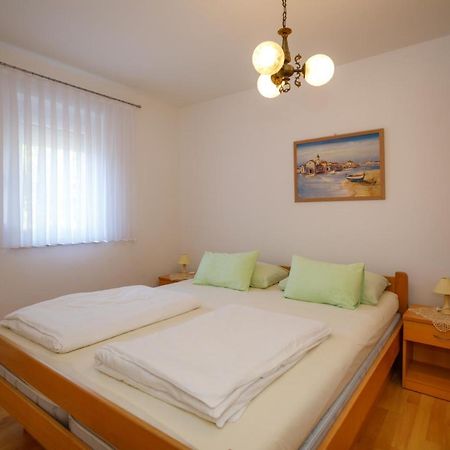 Apartmani Bakran クルク エクステリア 写真